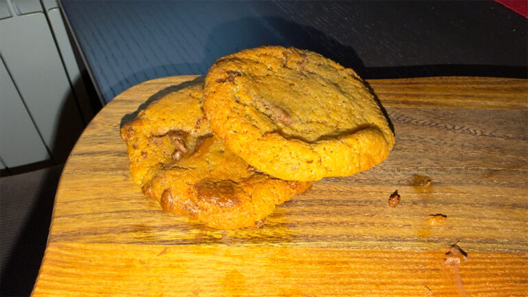 Chocolate chip cookies